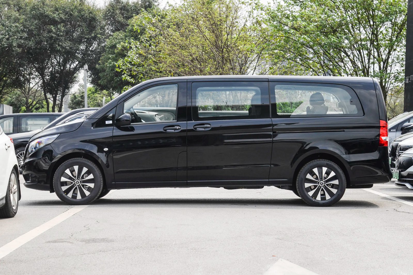 Mercedes Vito 3