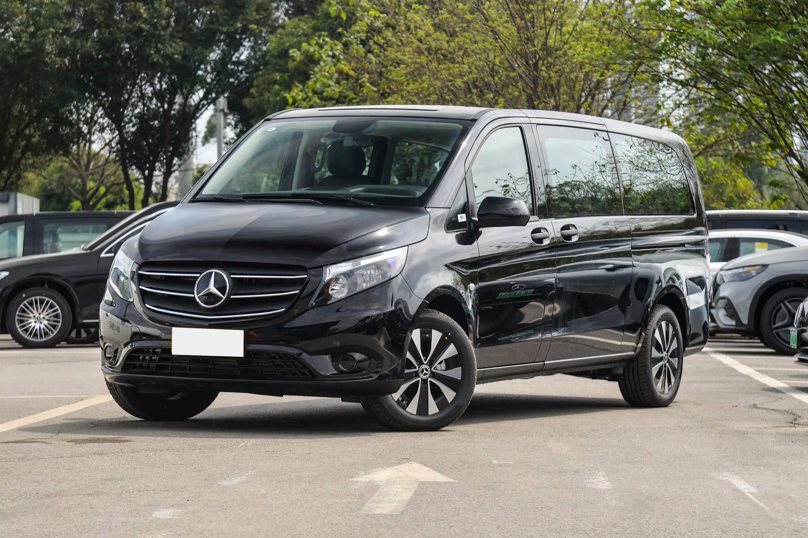 Mercedes Vito 1