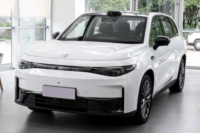 Leapmotor C10 1
