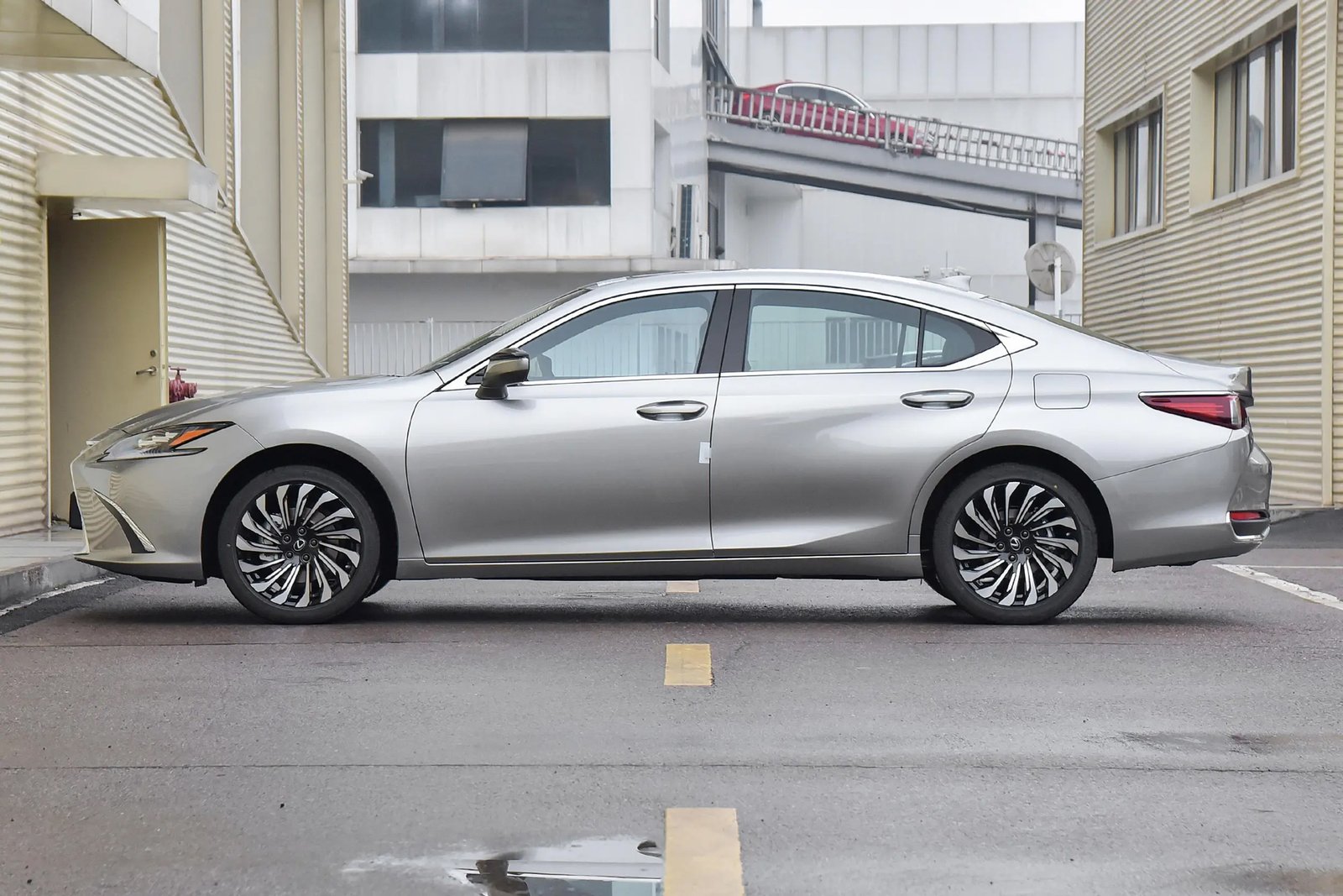 Lexus ES 2024 51