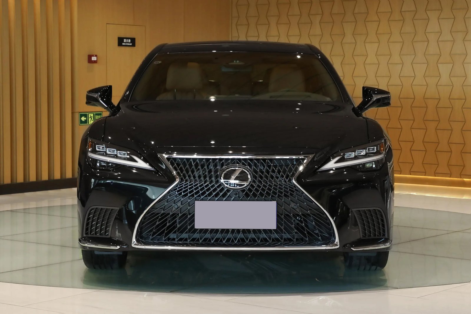 Lexus LS 500h 2