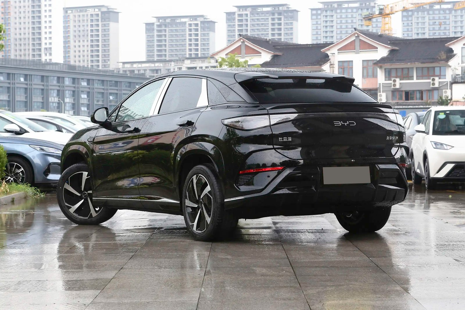 BYD Sea lion 07 EV 4