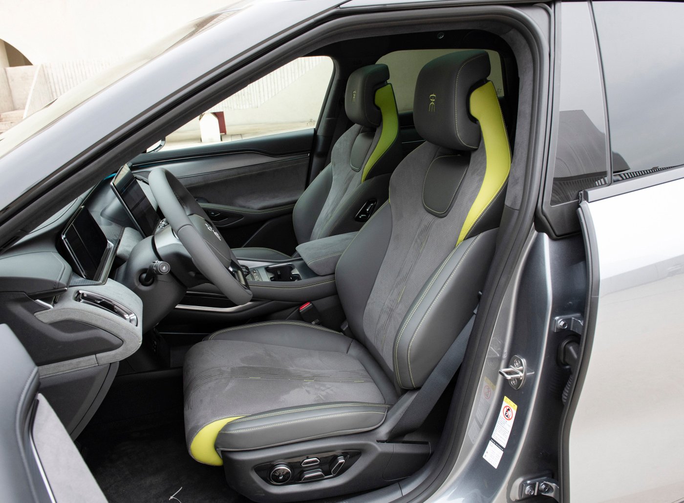 BYD Song L EV 6