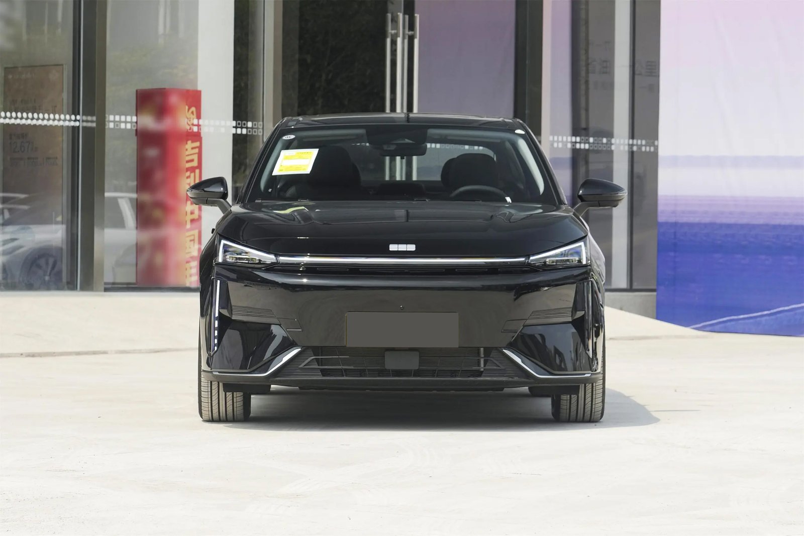 Geely Galaxy L6 2