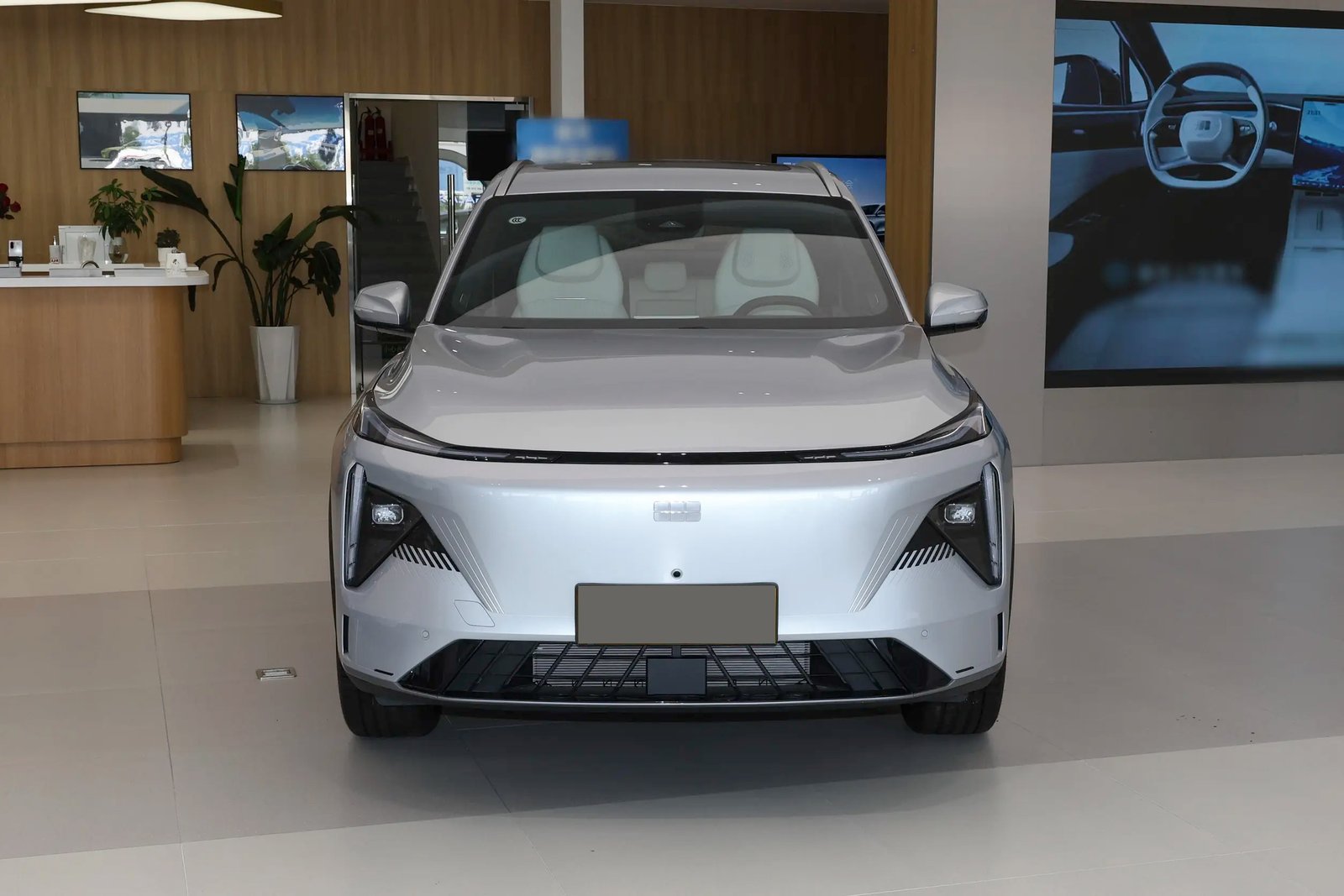 Geely Galaxy L7 2
