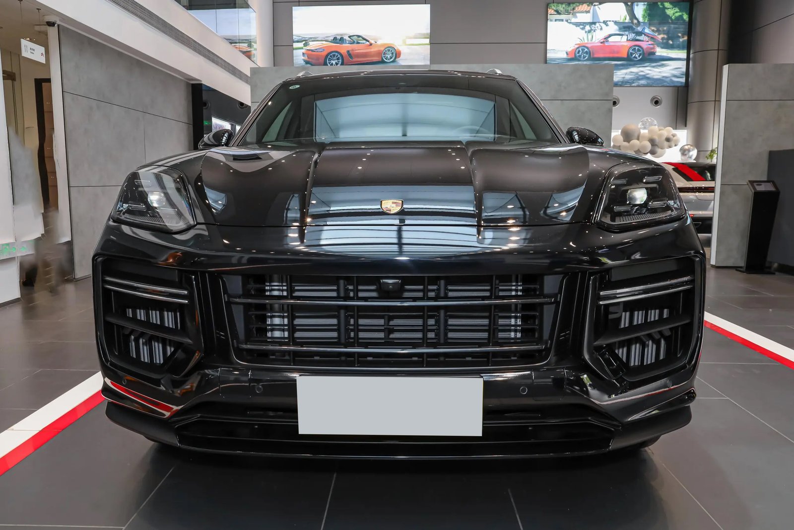 Porsche Cayenne 2