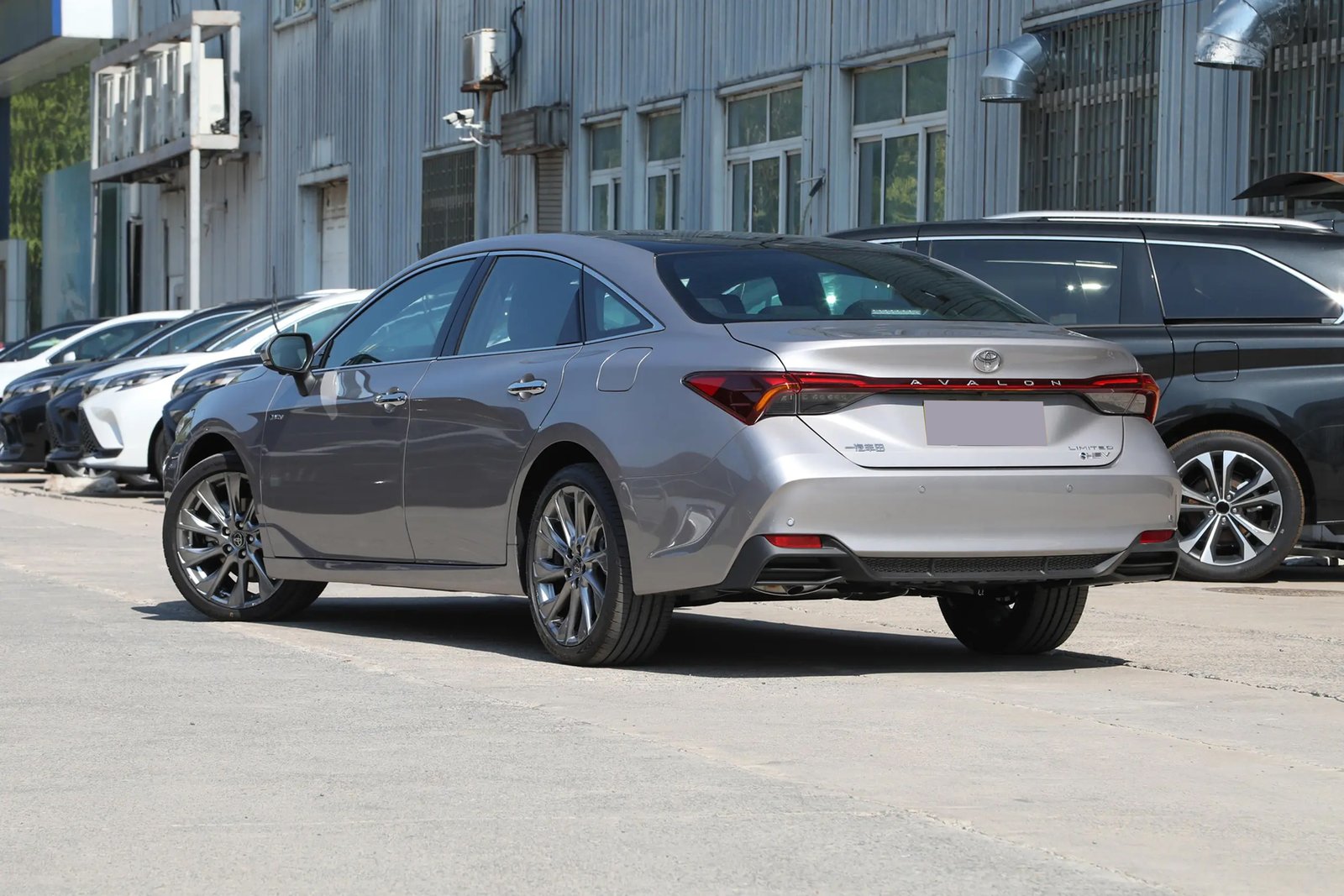 Toyota Avalon 4