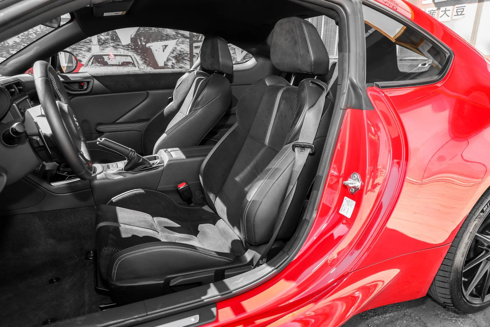 Toyota GR86 6