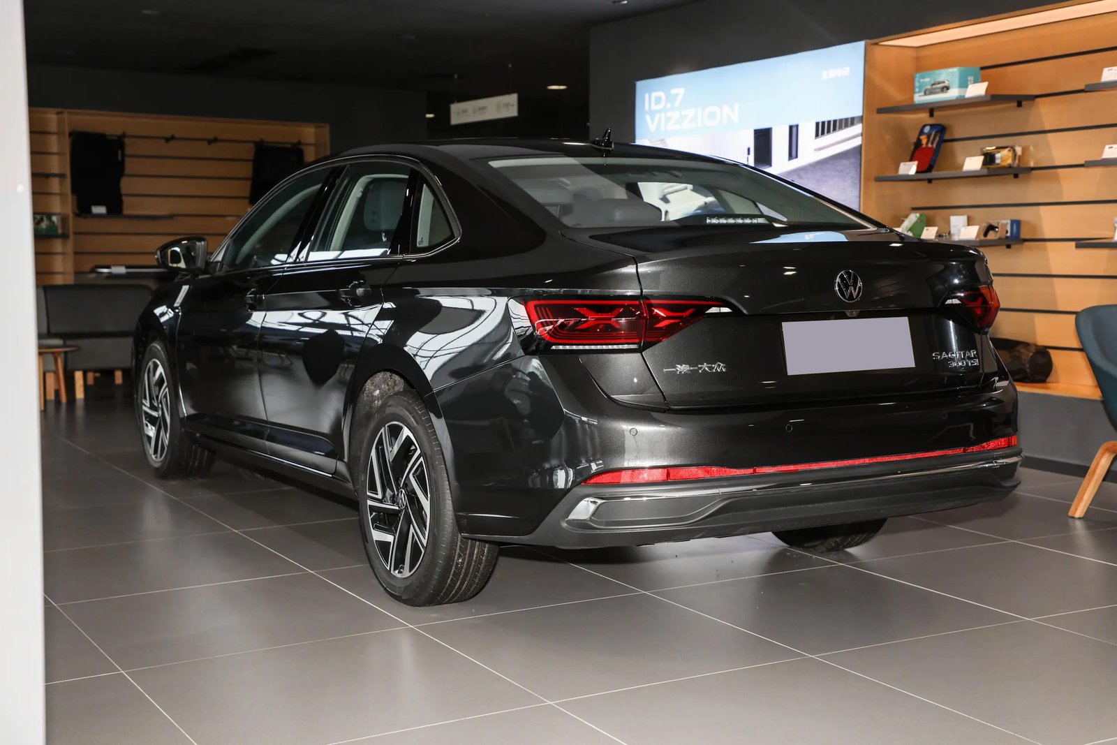 Volkswagen Sagitar 4