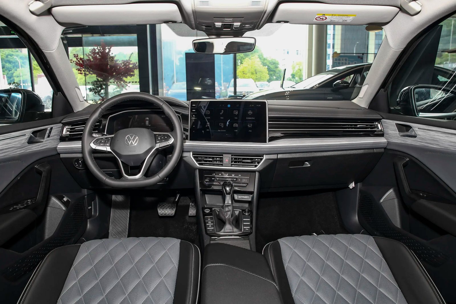 Volkswagen Sagitar 5