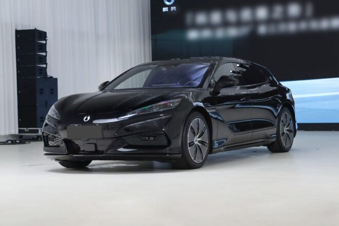 Denza Z9GT EV 1