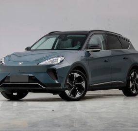 ARCFOX Alpha T 1