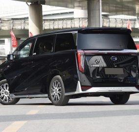 GAC E9 PHEV 4