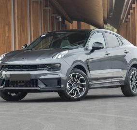 Lynk & Co 05 EM-P 1