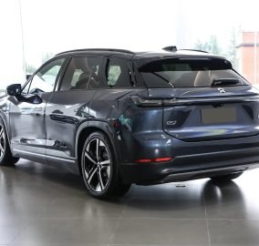 NIO ES7 4