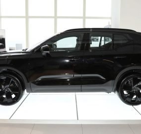 Volvo XC40 3