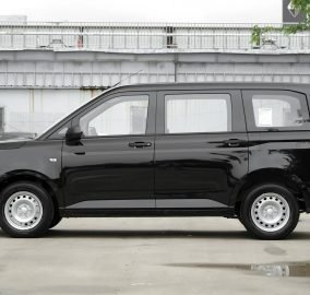 Wuling Hongguang PLUS 3