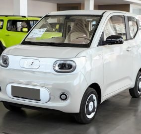 Wuling MINIEV 1